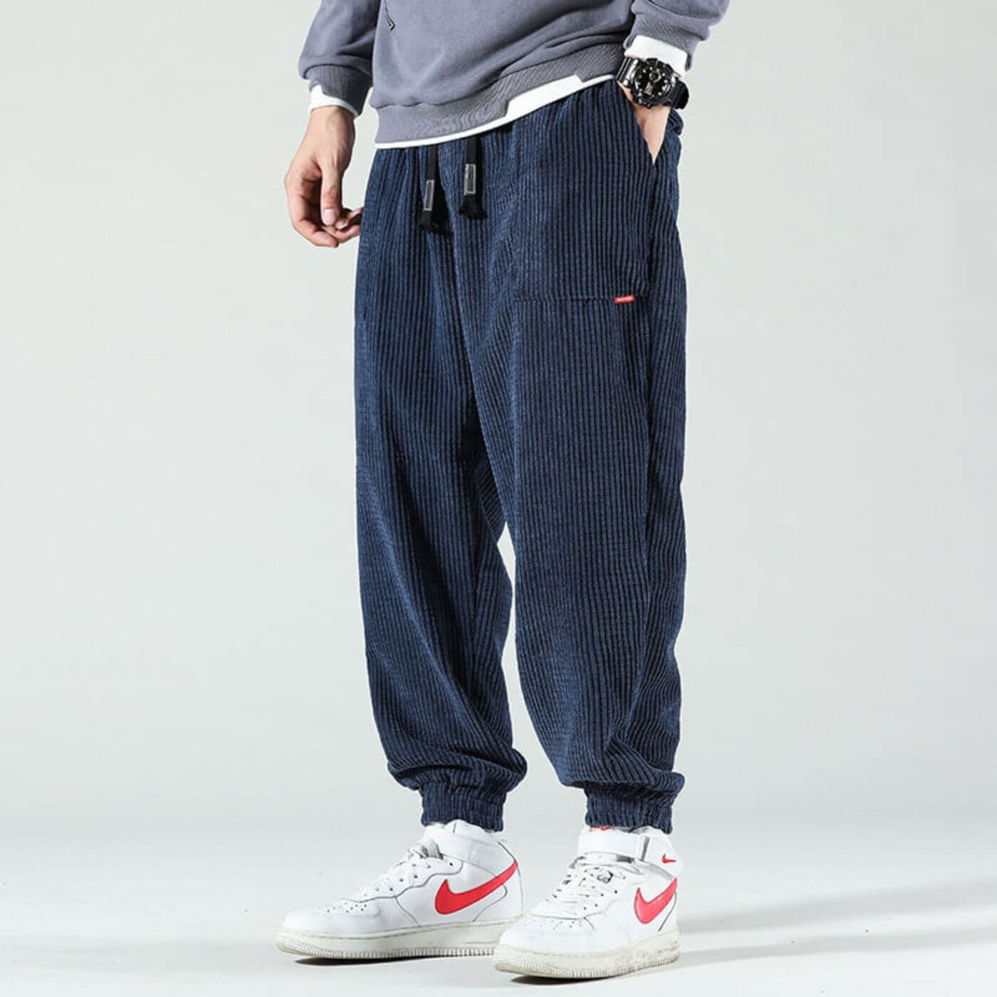 MIRAVO | Jogger pants made from corduroy