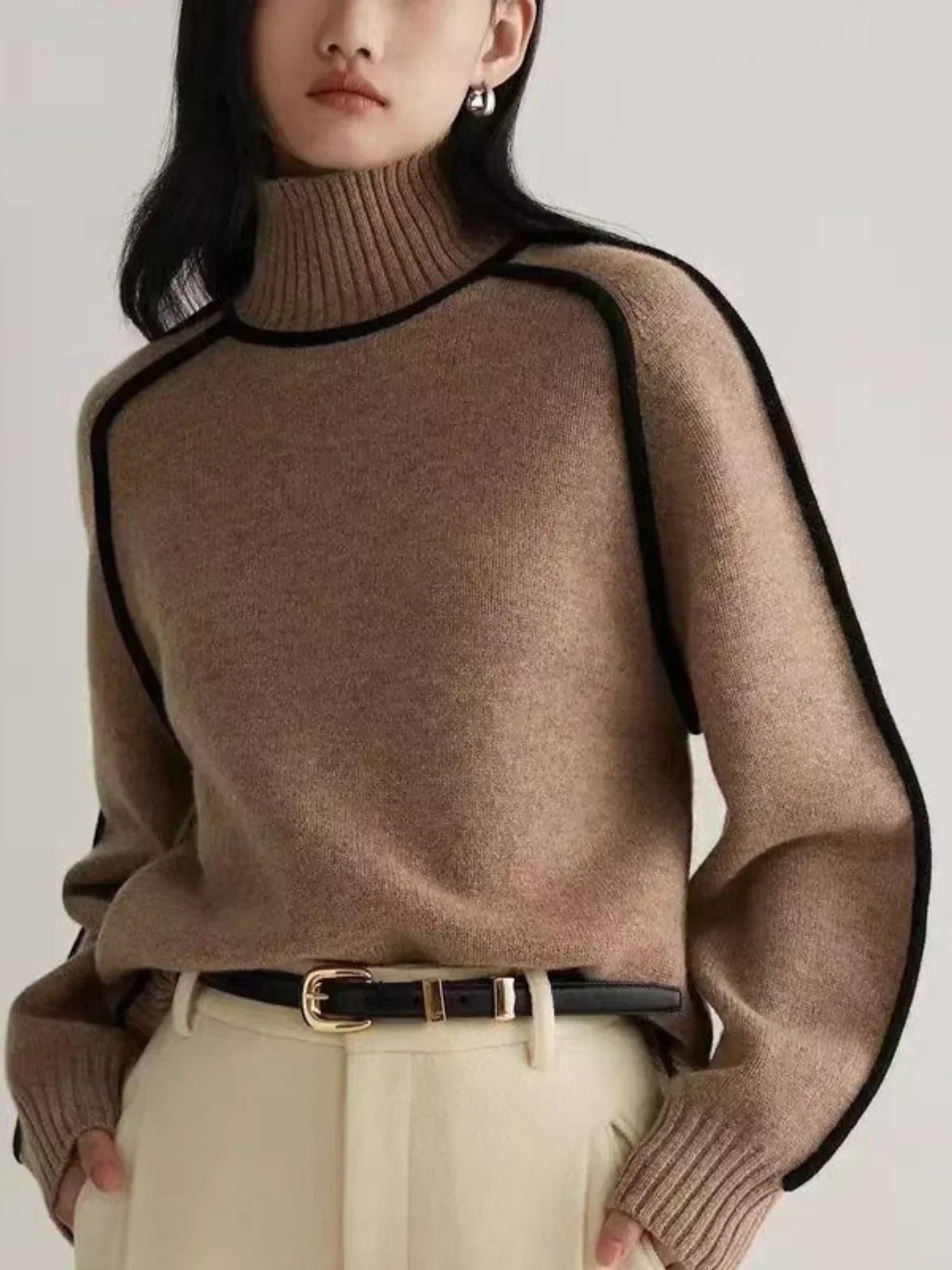 Luna | Elegant Turtleneck sweater